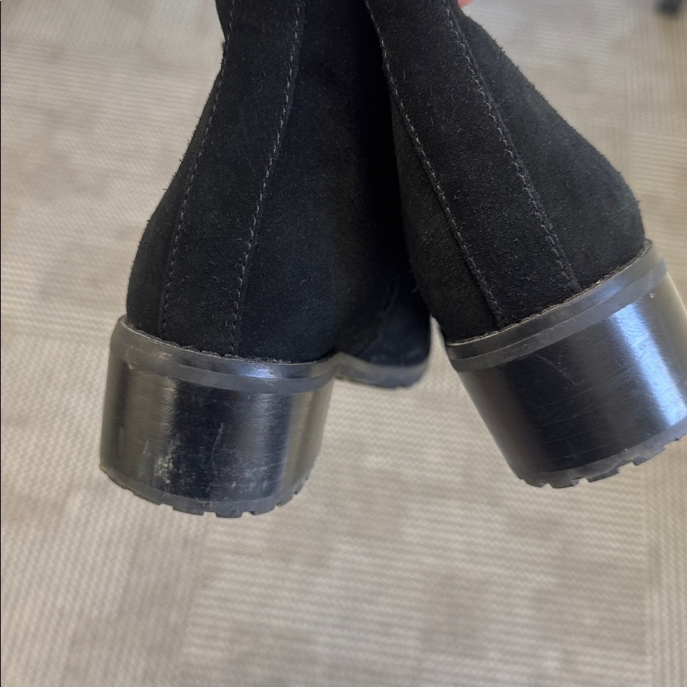 Blondo Samara Black Suede Waterproof Zip Bootie, size 6.5 - Picture 11 of 14
